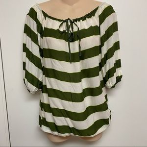 Old Navy green white tie front top small‎